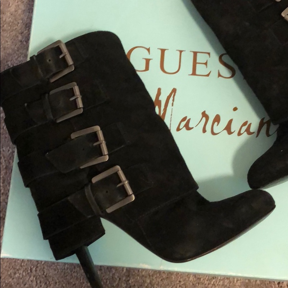 Gorgeous Marciano High heeled boots - Picture 2 of 4